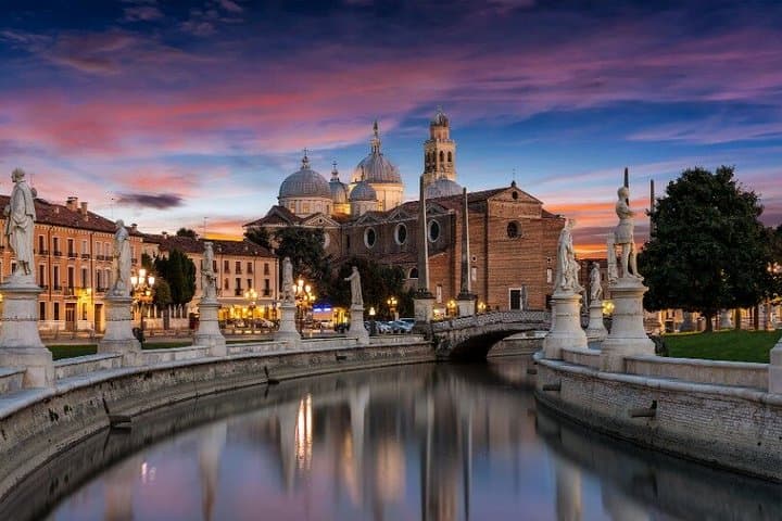 TOP Padua : Private Guided Tour with your mobile