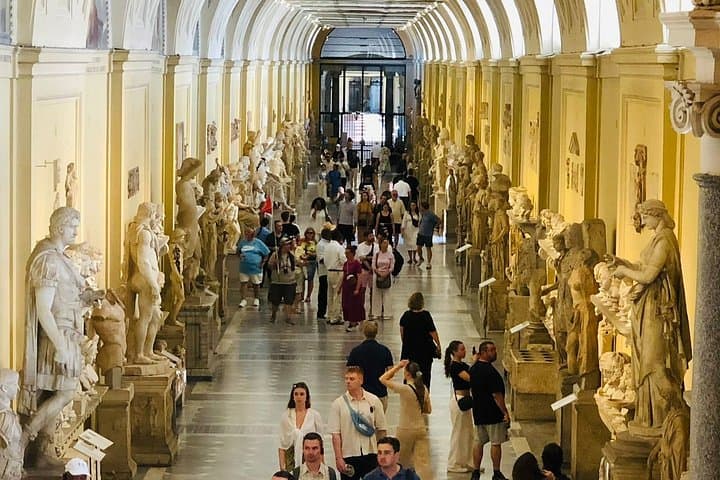Vatican Museum and Sistine Chapel Entrance Ticket Without Queue