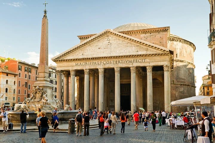 Evening Walking Tour of Rome Trevi Fountain Pantheon and More