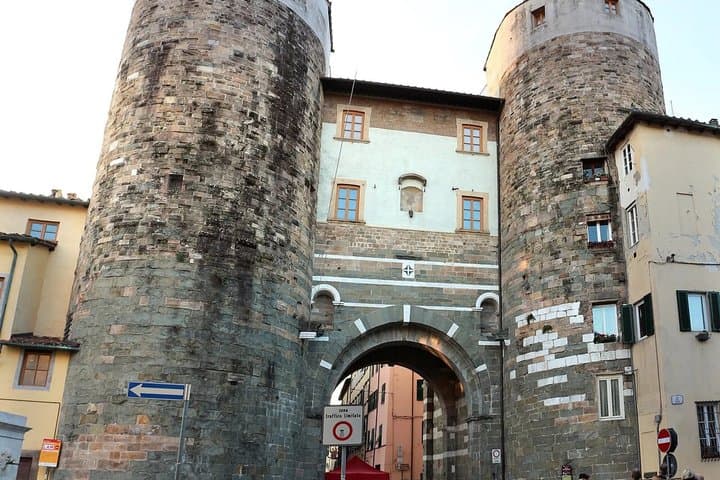 Lucca Self Guided Walking Tour Towers and Ramparts
