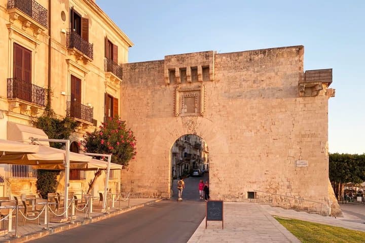 Ortigia Self Guided Walking Tour Ancient Power and Audio and Quiz