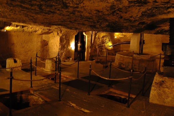 Underground Olive Mill Tour in Gallipoli with Food Tastings