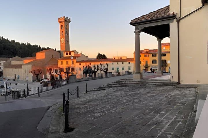 Caddy Tour in the Hills Above Florence and in Fiesole With Guide