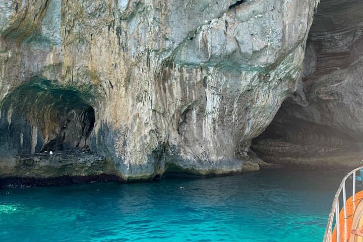 Private Day Boat Trip to Capri and Blue Grotto from Positano