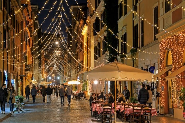 Rome Christmas Tour: Private & Custom with a Local Guide