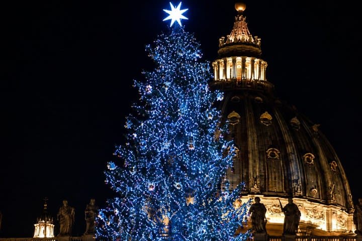 Rome Christmas Tour: Private & Custom with a Local Guide