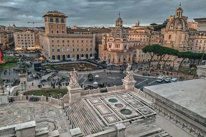 Rome: Vittoriano Panoramic Terrace & Palazzo Venezia Access