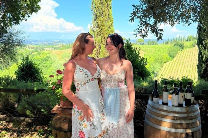 Chianti Sunset Tour Wine Tasting and Dinner in Tuscany