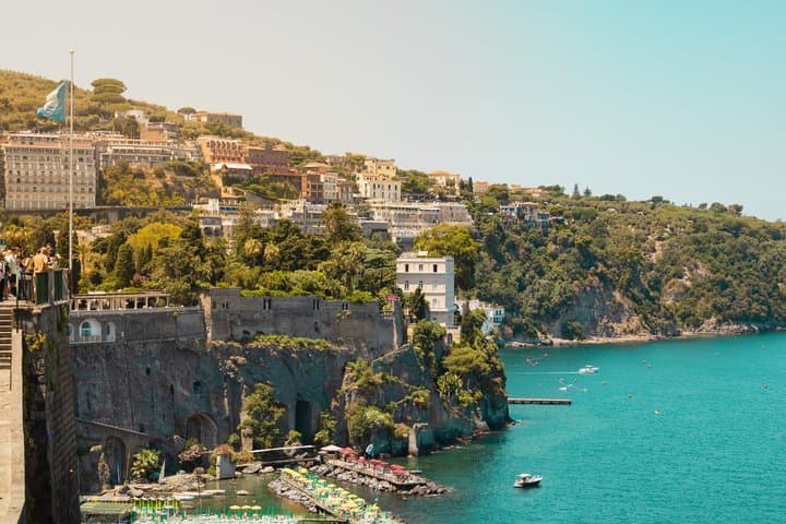 Pompeii Ruins & Scenic Sorrento Tour from Rome with Limoncello