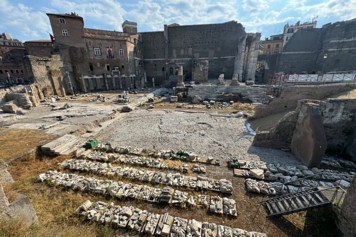 Rome Colosseum Tour Roman Forum and Marmertino Prison Access