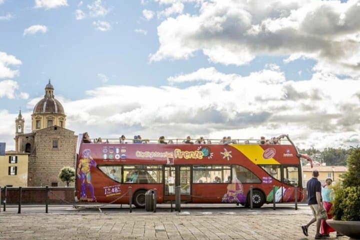 Florence Attraction Pass with Uffizi, Accademia & Hop On Hop Off