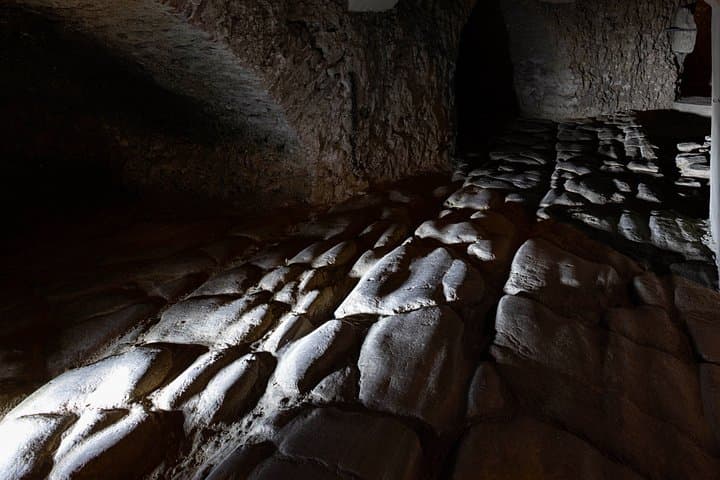 Perugia Sotterranea : guided tour of the archaeological area