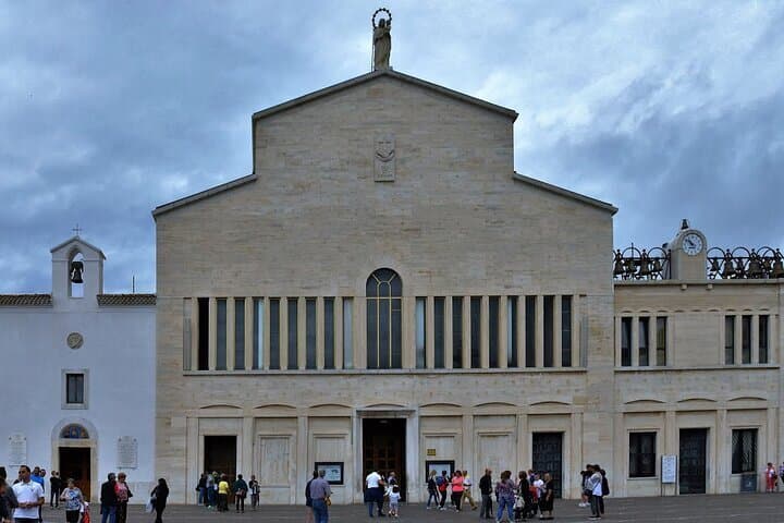 Padre Pio's Shrine and Pietrelcina Private Day Tour from Rome