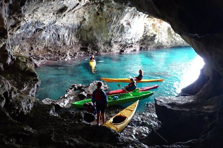 Nerano Kayak Tour between Caves and Amalfi Coast