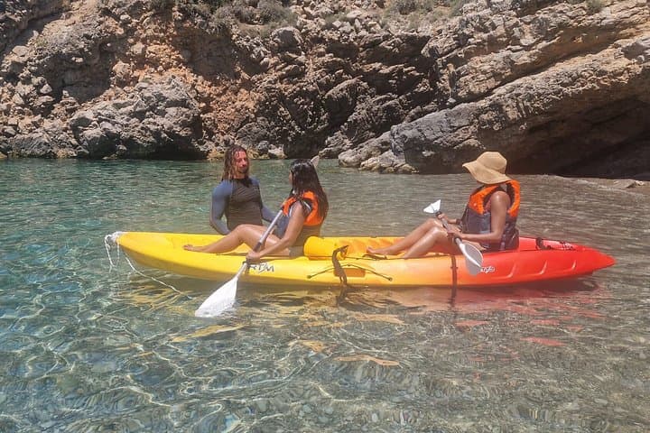 Nerano Kayak Tour between Caves and Amalfi Coast
