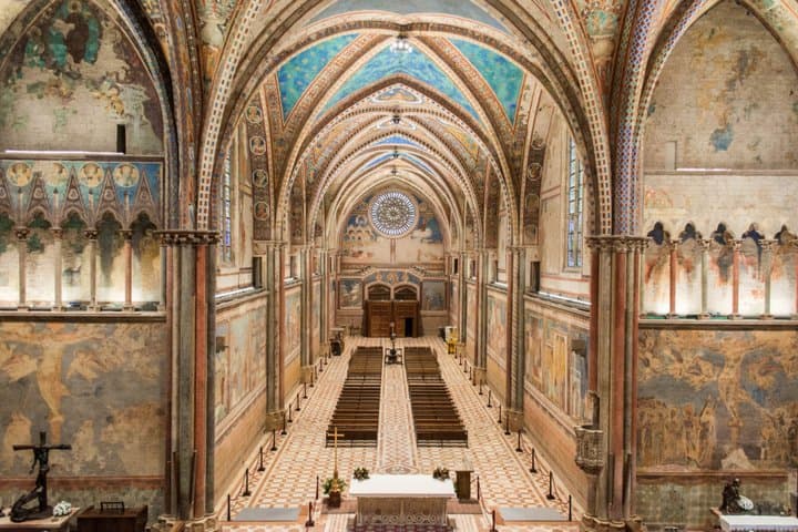 Guided tour of the Basilica of San Francesco in Assisi