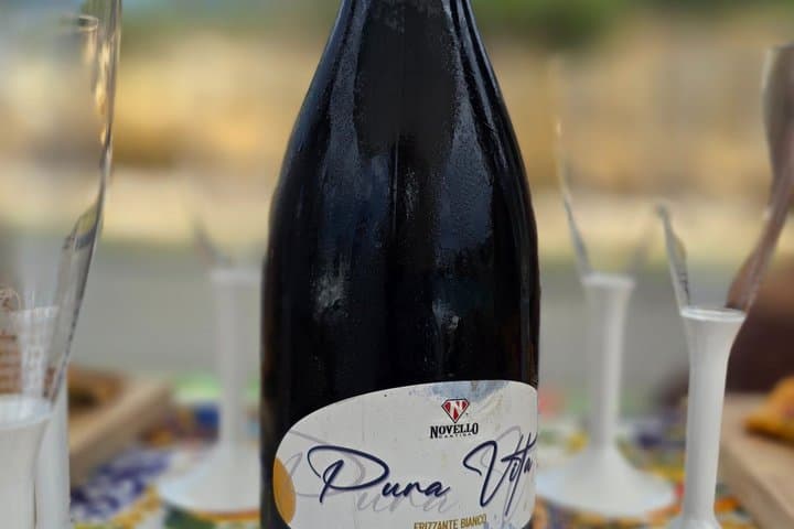 Avola Private Tour 4.5H Snorkeling Tour with Sicilian Aperitif