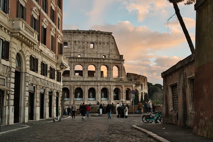 Express Only Colosseum Regular Tour