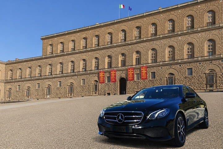 Florence: Private Transfer to/from Malpensa Airport or Milan