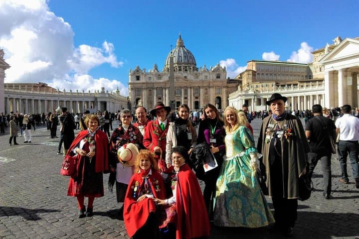 St. Peter Basilica Tour with Expert Guide and Optional Dome
