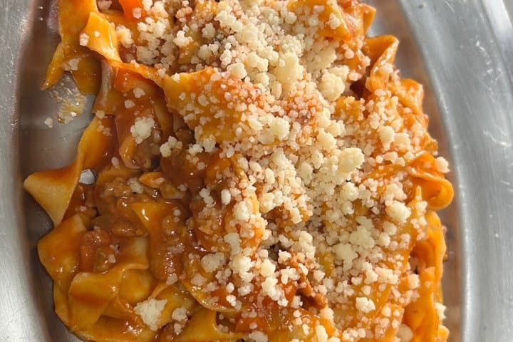 Cooking Class making ragù, tortelloni and tagliatelle