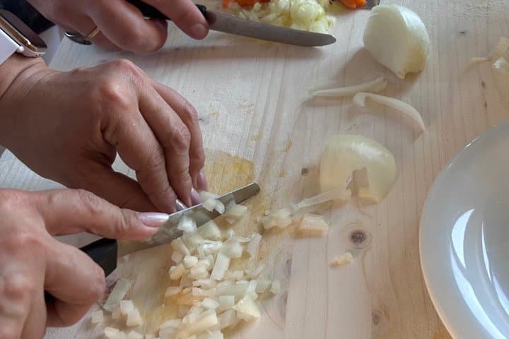 Cooking Class making ragù, tortelloni and tagliatelle