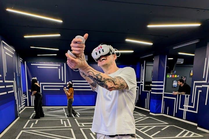 60 Minutes Milan Private VR Arena Experience