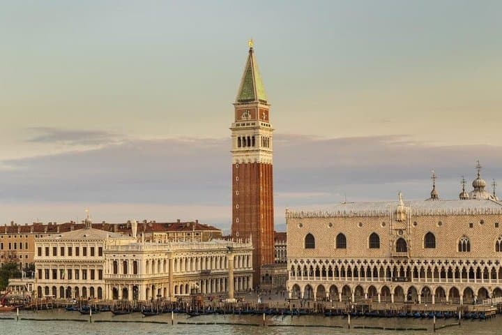 Guided Tour of St. Mark's Basilica with Terrace and Museum
