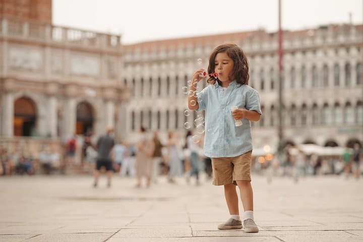 Venice: Private Photoshoot with a Local Photographer