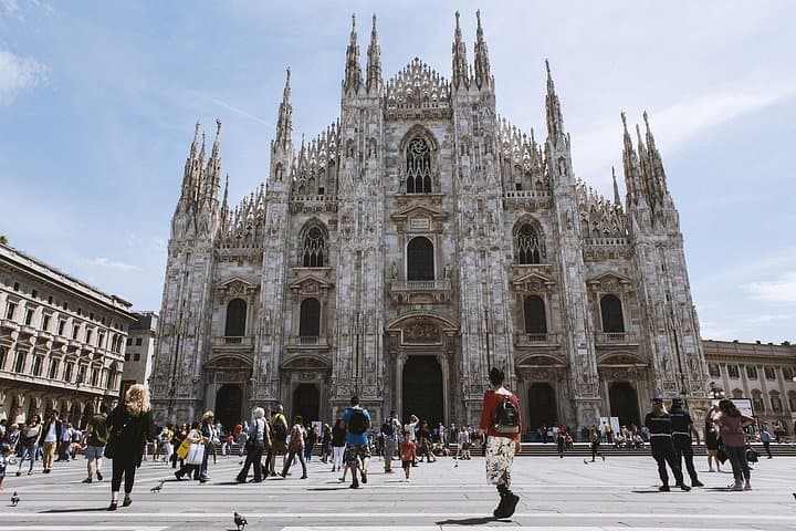 Milan Duomo Fast-Track Entry Ticket with Rooftops by Lift