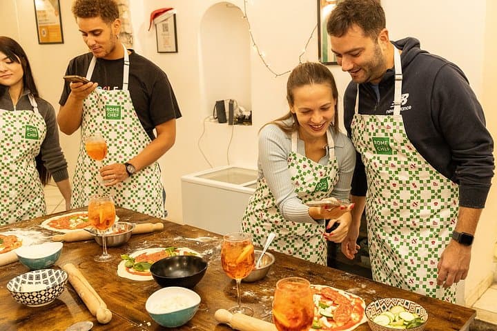 Rome Cooking Class: Make Pizza & Mix 3 Spritz Cocktails