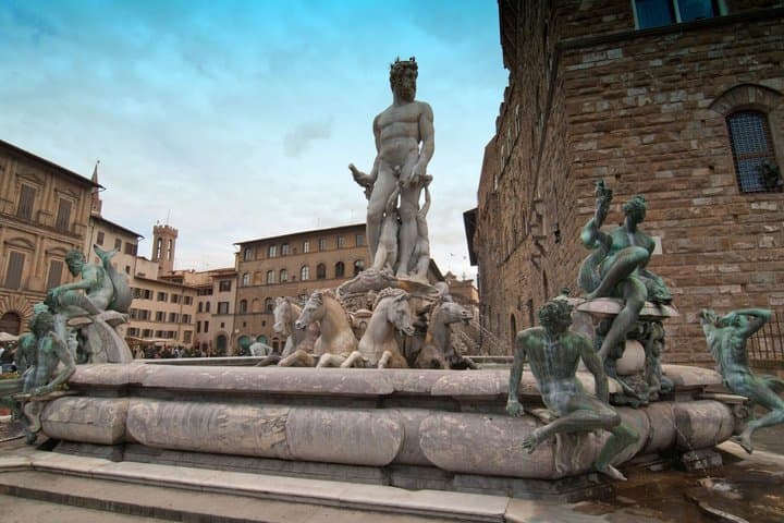 Florence Scavenger Hunt & Highlights Self-Guided Walking Tour