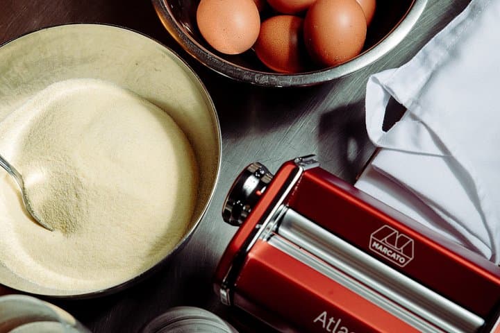 Fettuccine, Ravioli & Tiramisu Cooking Class in Rome