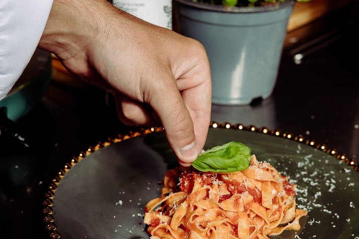 Fettuccine, Ravioli & Tiramisu Cooking Class in Rome