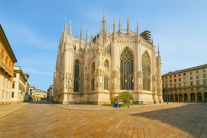Milan City Center Self Guided Walking Tour with an APP