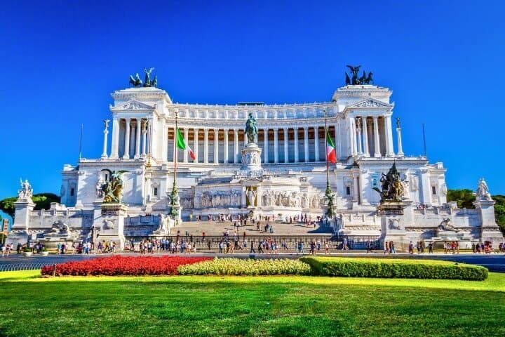 Self Guided Walk Tour in Rome Colosseum Forum and Palatine Hill