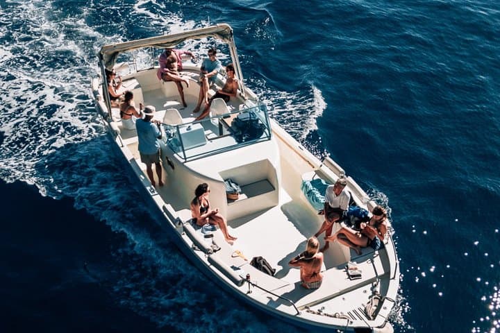 Cinque Terre Boat Tours Experience with Aperitivo and Swim