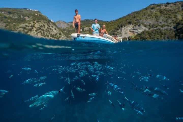 Cinque Terre Boat Tours Experience with Aperitivo and Swim
