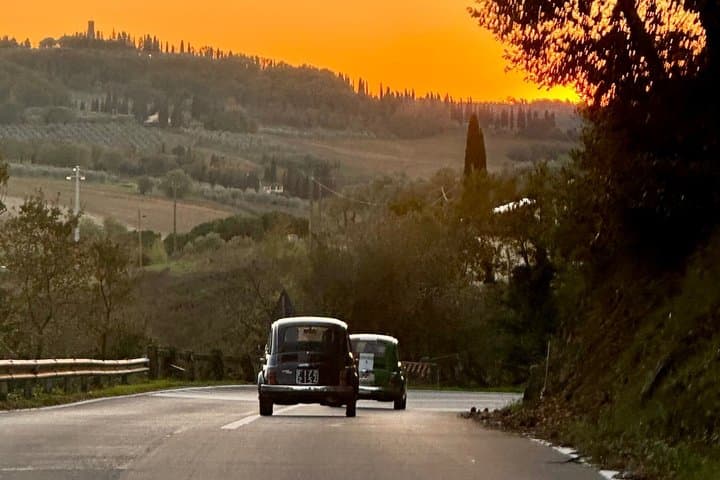 Self-Drive Vintage Fiat 500 Tour from Florence: Sunset Drive and Aperitivo