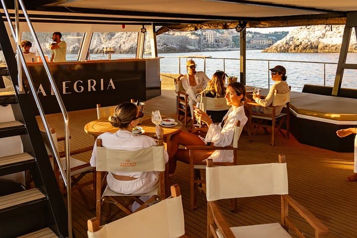 Sunset experience in Catamaran in the Gulf of Poets from the Sea