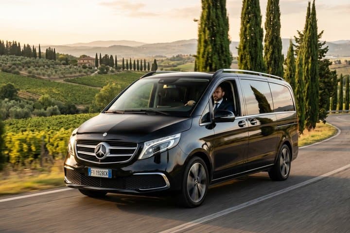 Florence: FLR Airport Private Transfer to/from City Center