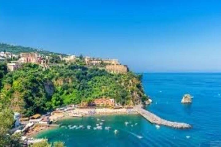 Private Transfer from Naples Train Station to Sorrento