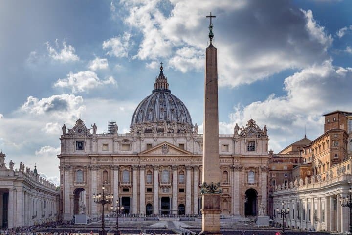 St.Peter's Dome Climb and Basilica Priority Access