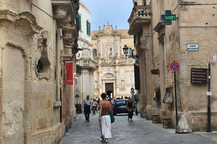 Lecce Small-Group Food Tour Through the Baroque Old Town