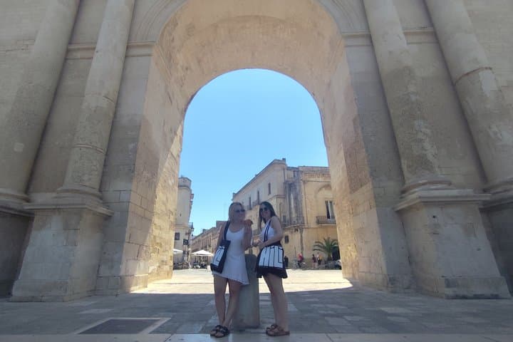 Lecce Small-Group Food Tour Through the Baroque Old Town
