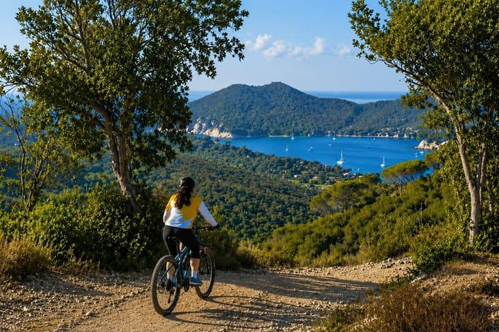 Maremma Regional Park And Guided Virtual Bike Tour