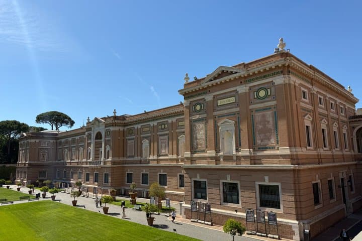 Vatican Museums Sistine Chapel and St Peter Basilica Guided Tour
