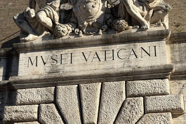 Vatican Museums Sistine Chapel and St Peter Basilica Guided Tour