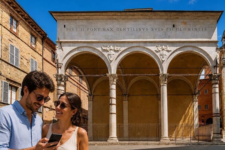Siena Scavenger Hunt & Highlights Self-Guided Walking Tour
