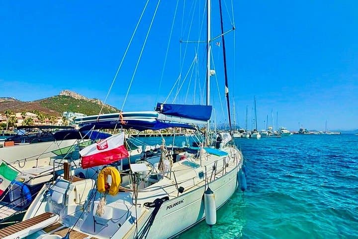 Golfo Aranci Sunset Cruise to Cala Moresca with Aperitivo